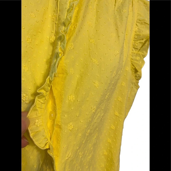 NWT Loft Ann Taylor Yellow Ruffle Cap Sleeve Button Down Top - Picture 4 of 7